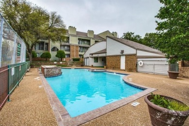 This spacious 2 bedroom, 2 bath condo with an open-concept on Royal Oaks Country Club in Texas - for sale on GolfHomes.com, golf home, golf lot