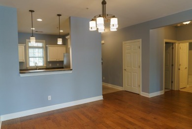 Waterfront on Lake Marion; a spacious, single level, 2BR/2BA on Santee-Cooper Country Club in South Carolina - for sale on GolfHomes.com, golf home, golf lot