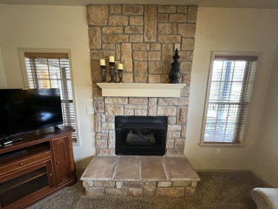 Come visit this gorgeous fully furnished, 2 bed, 2 bath on Ledgestone Country Club and Golf Course in Missouri - for sale on GolfHomes.com, golf home, golf lot
