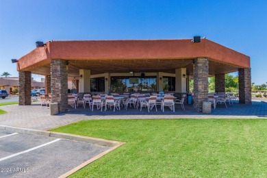 Well maintained 2 Bedroom plus Office/Craft Room - 2 Bath home on Cottonwood Country Club in Arizona - for sale on GolfHomes.com, golf home, golf lot