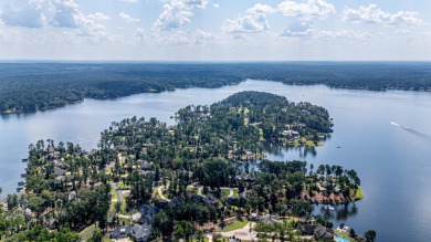 Located in the desirable Horseshoe Bend area of Reynolds Lake on Reynolds Lake Oconee - The Oconee in Georgia - for sale on GolfHomes.com, golf home, golf lot