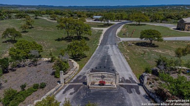 Welcome to 104 N Jerry Gray, a prime homesite located at the end on Vaaler Creek Golf Club in Texas - for sale on GolfHomes.com, golf home, golf lot