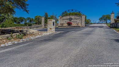 Welcome to 104 N Jerry Gray, a prime homesite located at the end on Vaaler Creek Golf Club in Texas - for sale on GolfHomes.com, golf home, golf lot