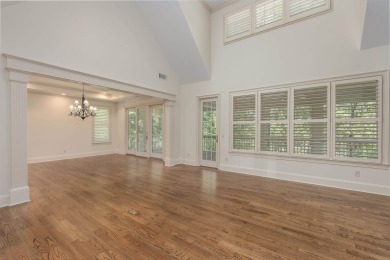 Tucked away on a beautifully landscaped, private lot, this on Reynolds Lake Oconee - The Oconee in Georgia - for sale on GolfHomes.com, golf home, golf lot