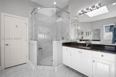 A hidden gem in the center of the Belfair golf community, this on Belfair Golf Club in South Carolina - for sale on GolfHomes.com, golf home, golf lot