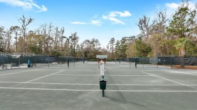 A hidden gem in the center of the Belfair golf community, this on Belfair Golf Club in South Carolina - for sale on GolfHomes.com, golf home, golf lot