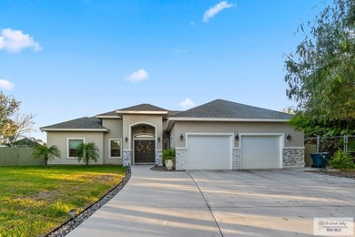 Welcome Home to this beautiful 3- year old stucco/brick on Brownsville Golf Center in Texas - for sale on GolfHomes.com, golf home, golf lot