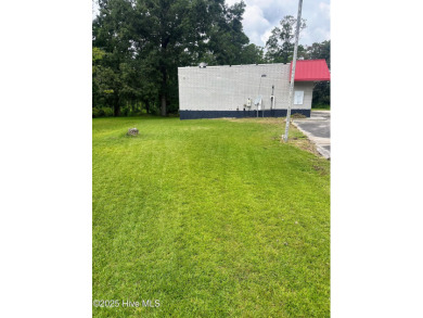 Commercial Opportunity near Minnesott Ferry!

Prime location on Minnesott Golf and Country Club in North Carolina - for sale on GolfHomes.com, golf home, golf lot