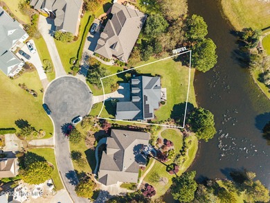 Welcome to this gorgeous 3-bedroom, 2-bath home located in the on Ocean Ridge Plantation in North Carolina - for sale on GolfHomes.com, golf home, golf lot