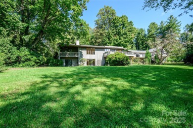 What is not to love! Welcome home to 32 W Fairway Drive. Home is on Etowah Valley Golf Club in North Carolina - for sale on GolfHomes.com, golf home, golf lot