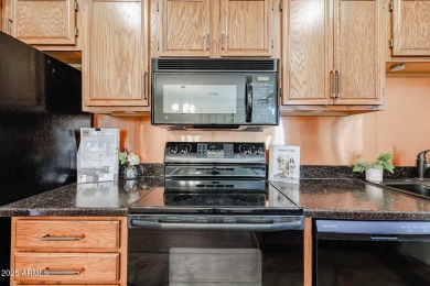 Charming 3-Bed, 2-Bath Gem on the Encanto Golf Course!
Wake up on Encanto 18 Golf Course in Arizona - for sale on GolfHomes.com, golf home, golf lot