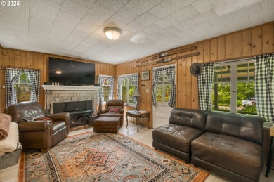 Classic cabin built by William *Billy* Welch, who is considered on The Resort at the Mountain in Oregon - for sale on GolfHomes.com, golf home, golf lot