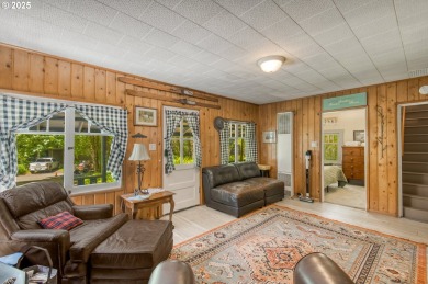 Classic cabin built by William *Billy* Welch, who is considered on The Resort at the Mountain in Oregon - for sale on GolfHomes.com, golf home, golf lot
