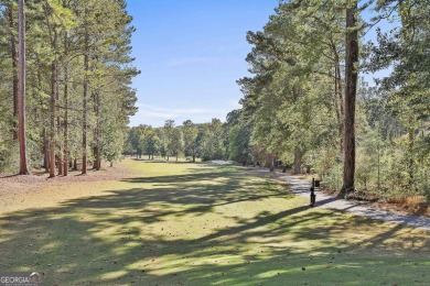 Newly Renovated 3BR/2.5BA on 17th Hole on Seminole at Whiteoak! on Canongate On White Oak Golf Course in Georgia - for sale on GolfHomes.com, golf home, golf lot