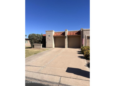 Fixer-upper opportunity in the sought-after active adult on Cottonwood Country Club in Arizona - for sale on GolfHomes.com, golf home, golf lot