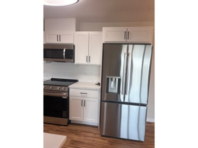 Another beauty in the park....... Brand new 3 BED 2.1 Bath Condo on River Oaks Golf Course in Illinois - for sale on GolfHomes.com, golf home, golf lot