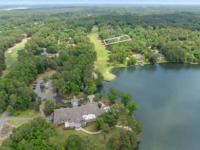 Spacious 5BR/5BA Pool Home on the 9th Hole of Golden Eagle Golf on Golden Eagle Country Club in Florida - for sale on GolfHomes.com, golf home, golf lot