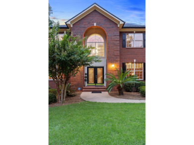 Spacious 5BR/5BA Pool Home on the 9th Hole of Golden Eagle Golf on Golden Eagle Country Club in Florida - for sale on GolfHomes.com, golf home, golf lot