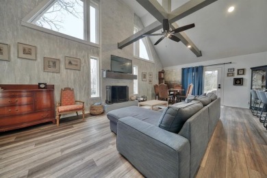 Stunningly remodeled Hideaway gem--now better than ever! on Hide-A-Way Lake Golf Course in Texas - for sale on GolfHomes.com, golf home, golf lot