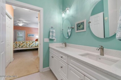 This 3 BR, 2.5 bathroom Osprey Ridge end unit condo in the on Sea Trail Golf Resort in North Carolina - for sale on GolfHomes.com, golf home, golf lot