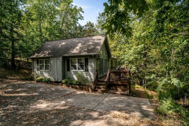 This Massanutten home features 3 bedrooms and 2 full bathrooms on Woodstone Meadows Golf Course At Massanutten in Virginia - for sale on GolfHomes.com, golf home, golf lot