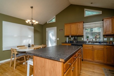 This Massanutten home features 3 bedrooms and 2 full bathrooms on Woodstone Meadows Golf Course At Massanutten in Virginia - for sale on GolfHomes.com, golf home, golf lot