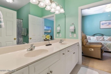 This 3 BR, 2.5 bathroom Osprey Ridge end unit condo in the on Sea Trail Golf Resort in North Carolina - for sale on GolfHomes.com, golf home, golf lot