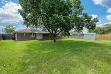 Welcome to 502 Fairfield Drive, nestled in the heart of Corpus on Oso Beach Municipal Golf Course in Texas - for sale on GolfHomes.com, golf home, golf lot