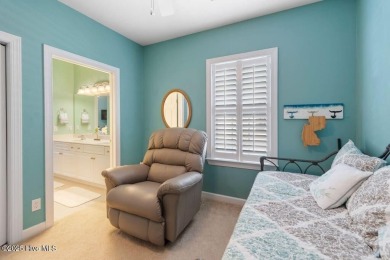 This 3 BR, 2.5 bathroom Osprey Ridge end unit condo in the on Sea Trail Golf Resort in North Carolina - for sale on GolfHomes.com, golf home, golf lot