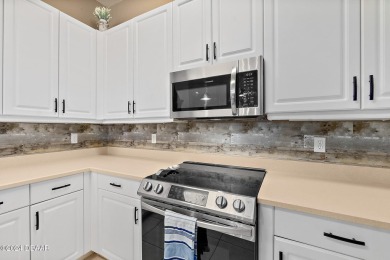 Open House Sunday, May 18th 11am-1pm! PRICE DROP!! 
Welcome to on Plantation Bay Golf and Country Club in Florida - for sale on GolfHomes.com, golf home, golf lot