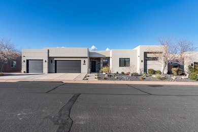 Located in the prestigious Dunes at Sand Hollow Resort, this on Sand Hollow Golf Resort in Utah - for sale on GolfHomes.com, golf home, golf lot