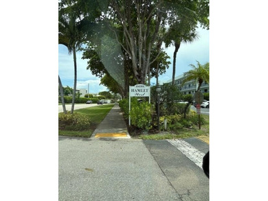 Large 2/2 with gorgeous view of the golf course and pool. Bonus* on Poinciana Golf Club in Florida - for sale on GolfHomes.com, golf home, golf lot