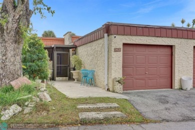 This spacious villa has a beautiful, expansive golf course view! on Colony West Country Club in Florida - for sale on GolfHomes.com, golf home, golf lot