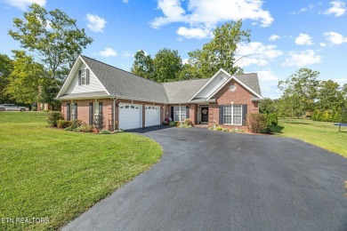 Beautifully Maintained Home in the Heart of the Revitalized Deer on Deer Creek Golf Club in Tennessee - for sale on GolfHomes.com, golf home, golf lot