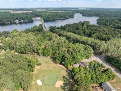 Charming home & great location in poplar Tanglewood subdivision on Tanglewood Shores Golf and Country Club in Virginia - for sale on GolfHomes.com, golf home, golf lot