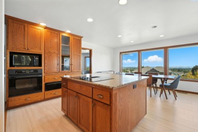 MLS# 286950 Perched on a hillside in one of the Tri-Cities' most on Canyon Lakes Golf Course in Washington - for sale on GolfHomes.com, golf home, golf lot