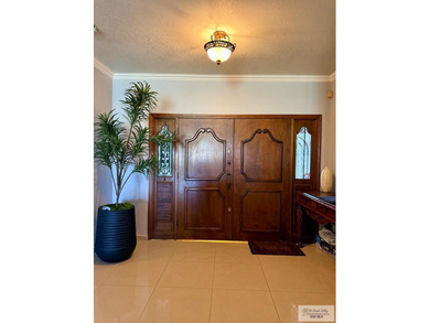 Beautiful 3-bedroom, 3.5 bath home in Brownsville Country Club on Brownsville Golf Center in Texas - for sale on GolfHomes.com, golf home, golf lot