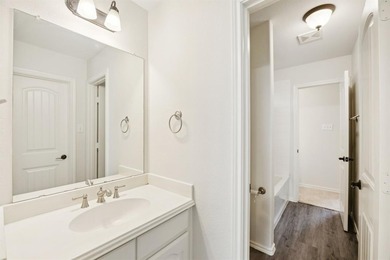 Hilltop Luxury Meets Nature, Priced to Move Fast! 

Welcome to on Tangle Ridge Golf Club in Texas - for sale on GolfHomes.com, golf home, golf lot