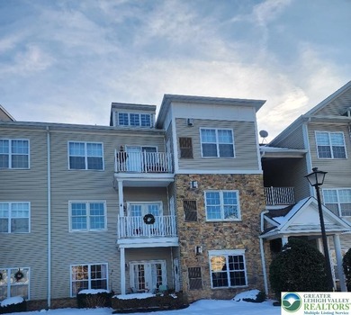 First floor unit 2 bedroom, 2 bath condo in move in condition on The Club At Morgan Hill in Pennsylvania - for sale on GolfHomes.com, golf home, golf lot