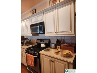 First floor unit 2 bedroom, 2 bath condo in move in condition on The Club At Morgan Hill in Pennsylvania - for sale on GolfHomes.com, golf home, golf lot