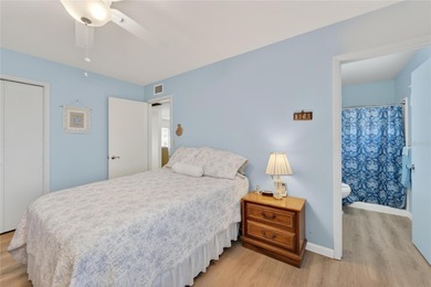 Welcome to this charming, tastefully updated 2-bedroom, 2-bath on North Lakes Golf Course in Florida - for sale on GolfHomes.com, golf home, golf lot