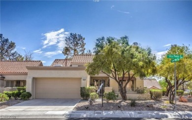 MOTIVATED SELLER* Sun City Summerlin* LOCATION, LOCATION on Highland Falls Golf Club in Nevada - for sale on GolfHomes.com, golf home, golf lot