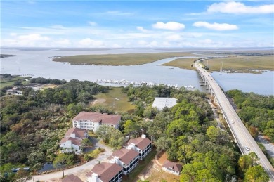 Townhouse like Brand New! Built in 2021. Owner is Realtor and on Jekyll Island Golf Club in Georgia - for sale on GolfHomes.com, golf home, golf lot