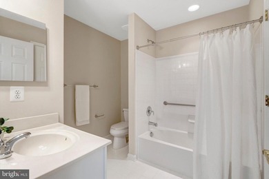 *Heritage Hunt 55+* Fabulous 3 level 'Marjoram' model situated on Heritage Hunt Golf and Country Club in Virginia - for sale on GolfHomes.com, golf home, golf lot