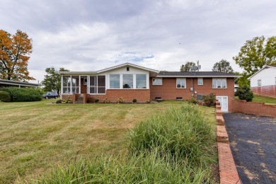 Welcome to this stunning 4-bedroom, 2.5-bathroom home on  in Virginia - for sale on GolfHomes.com, golf home, golf lot