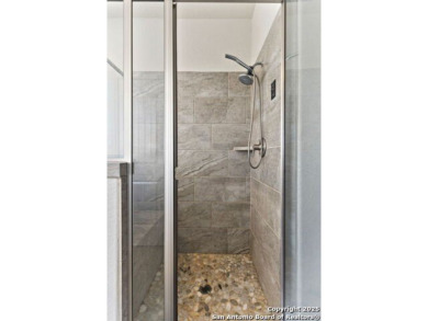 Welcome to this beautiful 4-bedroom, 3-bathroom home in the on River Bend Golf Club in Texas - for sale on GolfHomes.com, golf home, golf lot