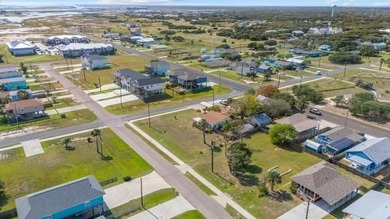 Welcome to your slice of coastal paradise! This charming on Rockport Country Club in Texas - for sale on GolfHomes.com, golf home, golf lot
