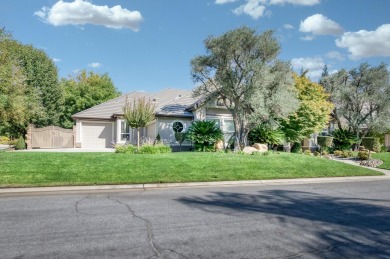 Step into this grand 4bd, 3ba residence offering 3,214sf of on Fort Washington Golf and Country Club in California - for sale on GolfHomes.com, golf home, golf lot