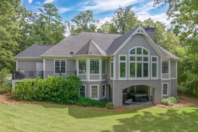 Beautifully Renovated Home in the Heart of Reynolds Lake Oconee! on Reynolds Lake Oconee - The Oconee in Georgia - for sale on GolfHomes.com, golf home, golf lot