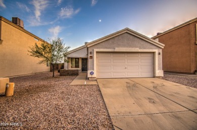 PRICED TO SELL!! Are you looking to downsize or perhaps just on Oasis Golf Club in Arizona - for sale on GolfHomes.com, golf home, golf lot